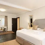 Capitolina4 - Con Spazio Esterno Privato - Naonbnb Apartman