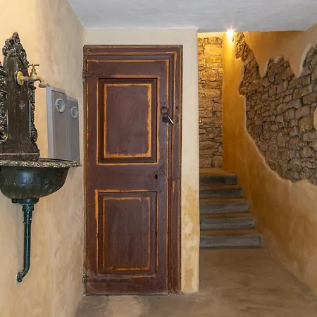 Capitolina4 - Con Spazio Esterno Privato - Naonbnb Apartamento