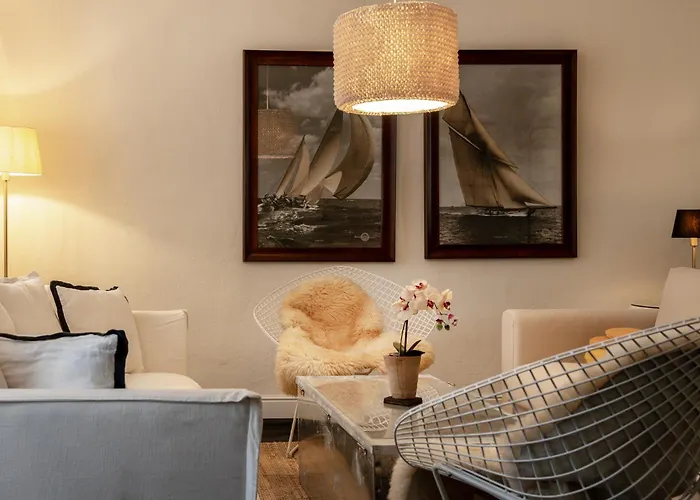 Capitolina4 - Con Spazio Esterno Privato - Naonbnb Triest